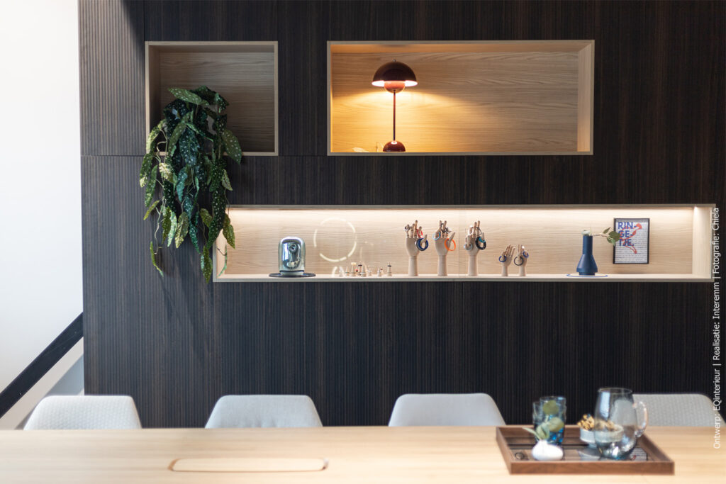 product Kastenwand LR29 Riga